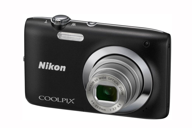   Nikon CoolPix S2600