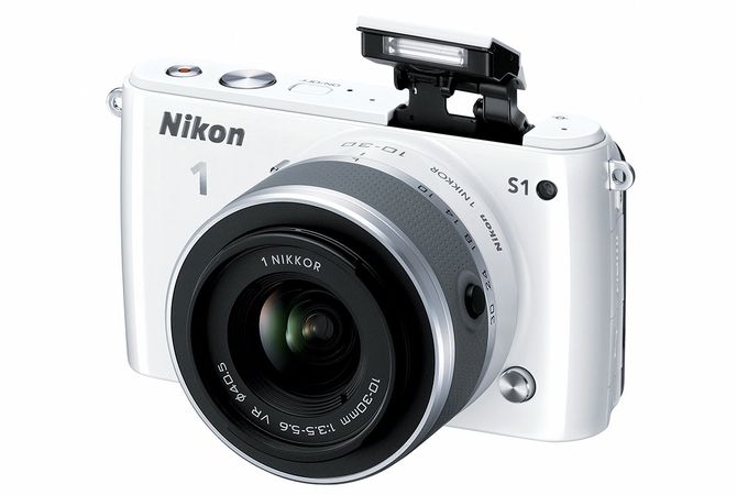   Nikon 1 S1