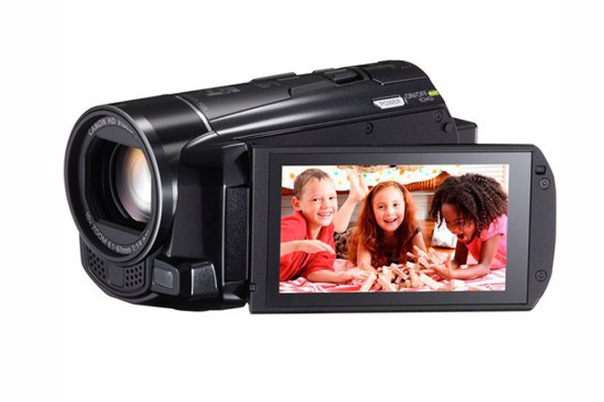 Обзор видеокамеры Canon HF M56