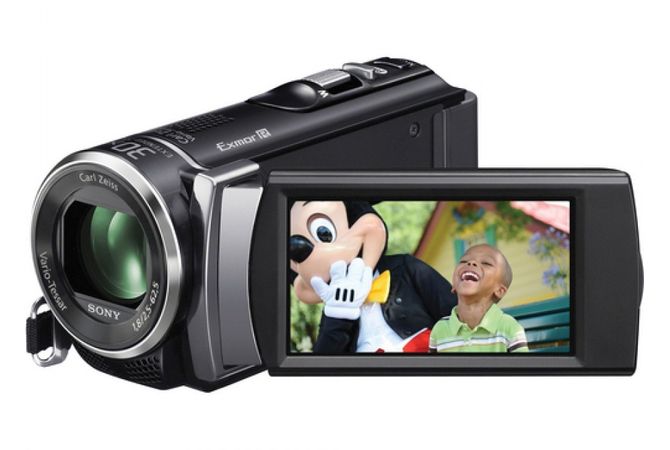 Обзор новинок видеокамер – Sony CX200E